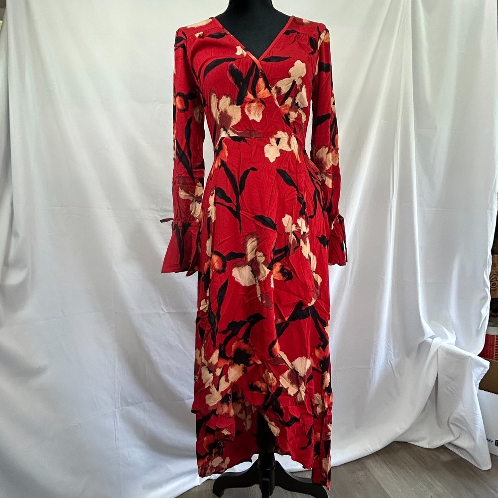 Band Of The Free Polly Wrap Maxi Dress Womens XS Red Floral Pleated V Neck Flowy